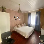 Apartamentai “geliu Aleja” Konukevi Palanga